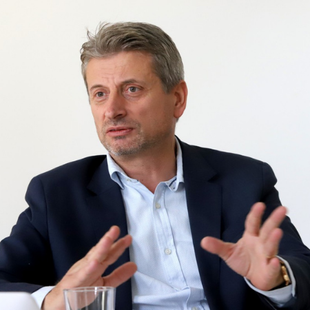 Peter T. Ivanov
